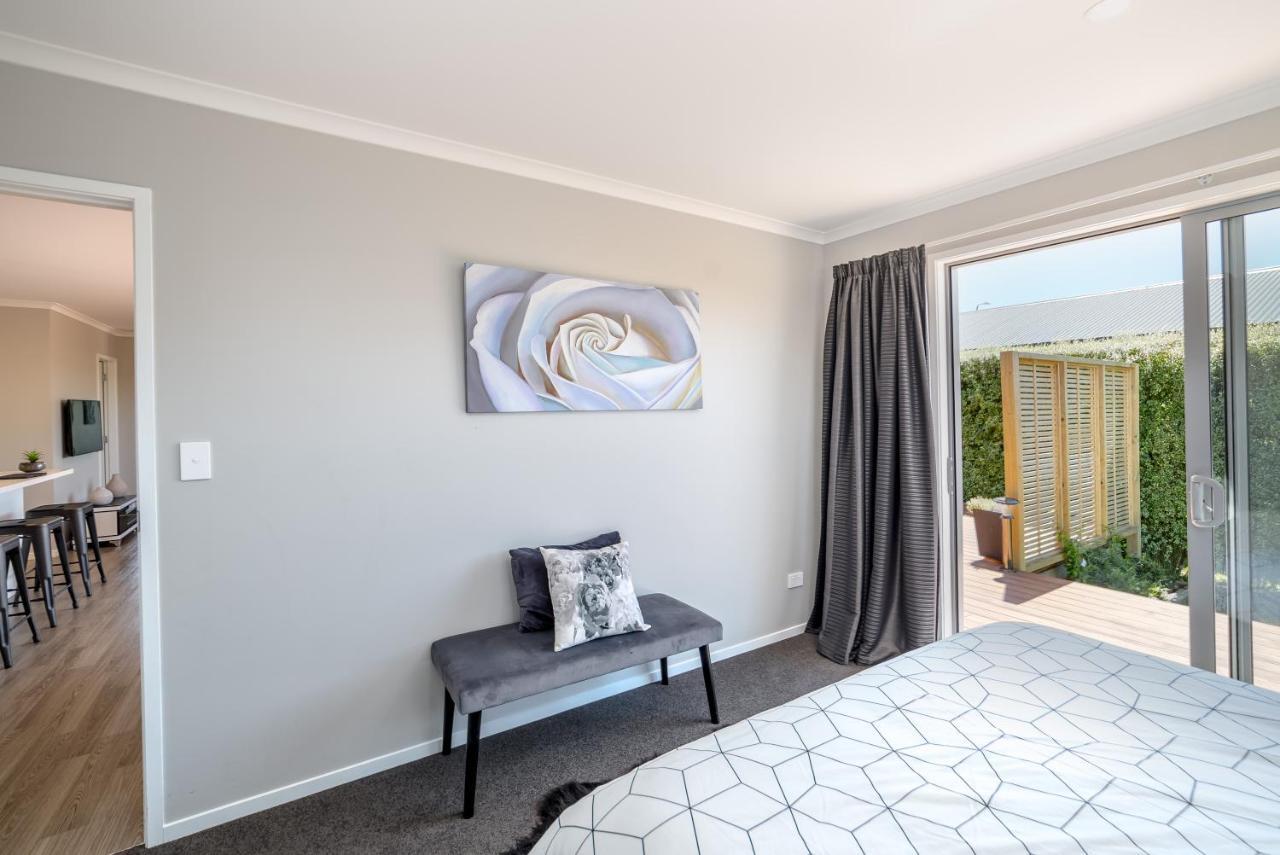 27 Tuscan Martinborough Exterior photo